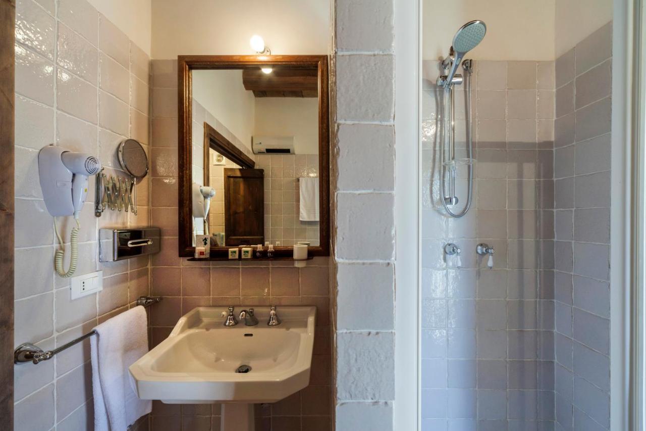 Masseria Fortificata Lo Zafferaneto Buccheri Extérieur photo